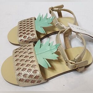 NWT Janie and Jack Metallic Pineapple Sandals Sz 4, 9